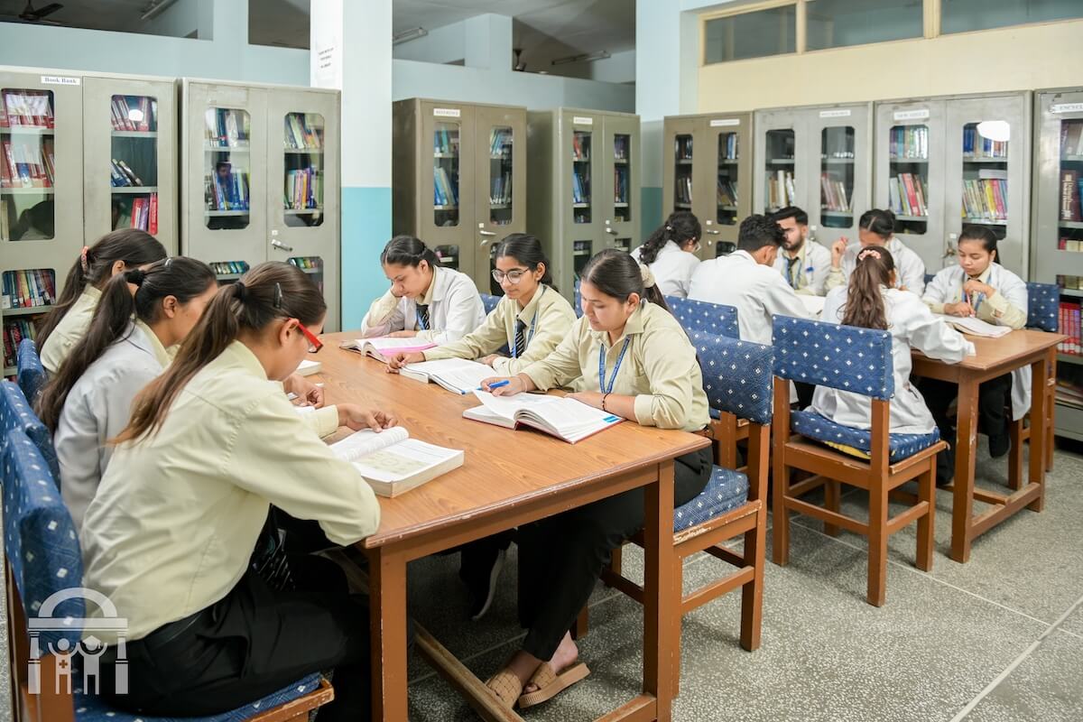 Students studying in library - Guru Nanak Paramedical College Dhahan Kaleran Punjab