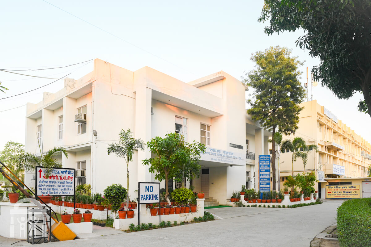Guru Nanak Mission Hospital Dhahan Kaleran office entrance